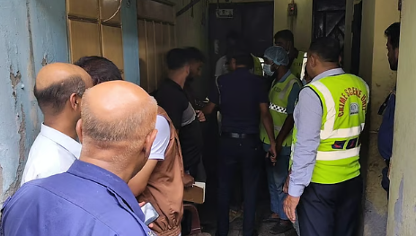 ময়মনসিংহে ভাড়া বাসা থেকে যুবকের গলাকাটা মরদেহ উদ্ধার